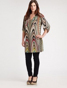 Featuring classic button-down shirt details like roll-tab sleeves and a back yoke, this silky design has a touch of stretch for a fit you will adore. V-neckRoll-tab sleevesPatch pocketAllover printBack yokePull-on style About 37 from shoulder to hem94% venezia/6% spandexDry cleanMade in USA Featuring classic button-down shirt details like roll-tab sleeves and a back yoke, this silky design has a touch of stretch for a fit you will adore. V-neckRoll-tab sleevesPatch pocketAllover printBack yokePull-on style About 37 from shoulder to hem94% venezia/6% spandexDry cleanMade in USA