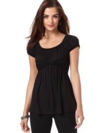 A perfectly-priced Everyday Value top with endless wardrobe possibilities, by Studio M. A perfectly-priced Everyday Value top with endless wardrobe possibilities, by Studio M.