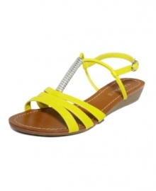 A pop of silver. A metallic t-strap provides the perfect amount of visual contrast on the Qamara flat sandals by Rampage. A pop of silver. A metallic t-strap provides the perfect amount of visual contrast on the Qamara flat sandals by Rampage.