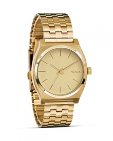 Time for an upgrade? Nixon's gold-flex watch is the kind or piece that works for all guys--it boasts the right balance of classic-cool with a clean face and simple dial. Time for an upgrade? Nixon's gold-flex watch is the kind or piece that works for all guys--it boasts the right balance of classic-cool with a clean face and simple dial.