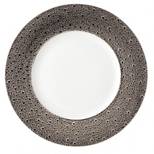 This collection was inspired by marine landscapes: the decorative pattern on the wide brimmed plates resembles the effervescent spray of ocean waves that crash and wash onto shore. The subtle effects on porcelain combined with skillful enameling techniques infuse Ecume with a contemporary yet poetic quality. The collection creates a highly elegant yet modern table setting. This collection was inspired by marine landscapes: the decorative pattern on the wide brimmed plates resembles the effervescent spray of ocean waves that crash and wash onto shore. The subtle effects on porcelain combined with skillful enameling techniques infuse Ecume with a contemporary yet poetic quality. The collection creates a highly elegant yet modern table setting.
