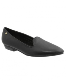 Luxurious comfort. The Hollis flats by GH Bass will transform any outfit into one that'ssuper sleek and casually cool. Luxurious comfort. The Hollis flats by GH Bass will transform any outfit into one that'ssuper sleek and casually cool.