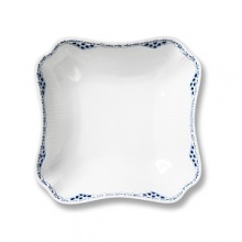 The beautiful lace borders encircling every items of the Princess dinnerware series are decorated with mussels, revealing a close relationship with the fluted services. Both the actual pieces and the hand-painted pattern of this distinctive collection were designed by Arnold Krog in the 1880, when he was artistic director of Royal Copenhagen Porcelain Manufactory. This series, however, was not actually produced for practically another hundred years in 1978. The beautiful lace borders encircling every items of the Princess dinnerware series are decorated with mussels, revealing a close relationship with the fluted services. Both the actual pieces and the hand-painted pattern of this distinctive collection were designed by Arnold Krog in the 1880, when he was artistic director of Royal Copenhagen Porcelain Manufactory. This series, however, was not actually produced for practically another hundred years in 1978.