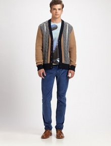 When looking to add instant flair to your off-duty ensemble, a vibrant, fine-wale corduroy pant makes the cut, tailored in a slim-fitting silhouette throughout the leg with a hint of stretch for long-lasting style and comfort.Five-pocket styleInseam, about 3298% cotton/2% elastaneDry cleanMade in Italy When looking to add instant flair to your off-duty ensemble, a vibrant, fine-wale corduroy pant makes the cut, tailored in a slim-fitting silhouette throughout the leg with a hint of stretch for long-lasting style and comfort.Five-pocket styleInseam, about 3298% cotton/2% elastaneDry cleanMade in Italy