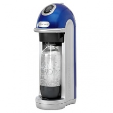 Turn tap water into delicious homemade sodas in seconds with the Green GOOD DESIGN™award winning Sodastream. Precision designed, its gas level indicator monitors the amount of CO2 left in the carbonator, so you'll know when it's time to exchange your carbonator for a full one. Turn tap water into delicious homemade sodas in seconds with the Green GOOD DESIGN™award winning Sodastream. Precision designed, its gas level indicator monitors the amount of CO2 left in the carbonator, so you'll know when it's time to exchange your carbonator for a full one.
