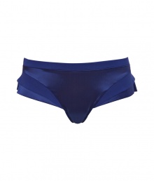 Silky and sultry, these satin La Perla shorts will add a seductive kick to any look - Folded detail at sides - Perfect under trousers, or paired with the matching bra for stylish lounging Silky and sultry, these satin La Perla shorts will add a seductive kick to any look - Folded detail at sides - Perfect under trousers, or paired with the matching bra for stylish lounging