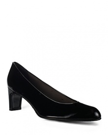 A timeless classic from Stuart Weitzman--the impossibly comfortable Chicpump is crafted from nappa patent, with a proven fit and a high-cut vamp that hugs the foot. A timeless classic from Stuart Weitzman--the impossibly comfortable Chicpump is crafted from nappa patent, with a proven fit and a high-cut vamp that hugs the foot.