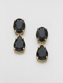 A feminine, faceted stone design in a drop style. Plastic stones12k goldplated brassDrop, about 1.2Post backImported 