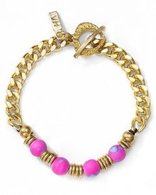 Equal parts classic and cool, this Vanessa Mooney chain link bracelet is ready to join your arm party. Equal parts classic and cool, this Vanessa Mooney chain link bracelet is ready to join your arm party.