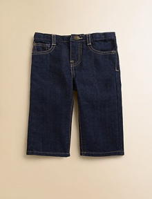 A classic pair of jeans for baby with all the traditional touches.Front snap closureAdjustable waistband with belt loopsZip flyFive-pocket styleCottonMachine washImported A classic pair of jeans for baby with all the traditional touches.Front snap closureAdjustable waistband with belt loopsZip flyFive-pocket styleCottonMachine washImported