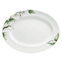 Floral Leaf translates Vera's artistic hand into an elusive watercolor floral bringing just the right touch of nature to the table. Floral Leaf translates Vera's artistic hand into an elusive watercolor floral bringing just the right touch of nature to the table.