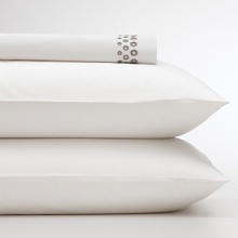 Unmatched opulence from this percale sheeting. Features a eyelet detail. Unmatched opulence from this percale sheeting. Features a eyelet detail.