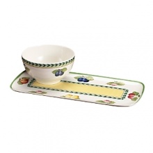 Decorated with a traditional French garden design, this pairing from Villeroy & Boch lends classic charm to your lunch or dinner menu, and can be mixed and matched seamlessly with other pieces from the collection. Decorated with a traditional French garden design, this pairing from Villeroy & Boch lends classic charm to your lunch or dinner menu, and can be mixed and matched seamlessly with other pieces from the collection.