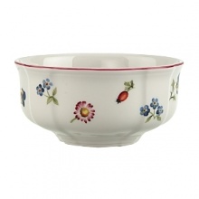Graceful and charming, this floral collection from Villeroy & Boch features gently scalloped borders adorned with a red accent line for an added touch of color. Graceful and charming, this floral collection from Villeroy & Boch features gently scalloped borders adorned with a red accent line for an added touch of color.