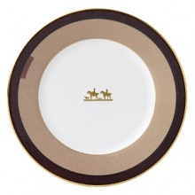 Wedgwood pays tribute to the traditional English equestrian lifestyle with this fine salad plate inspired by the work of 18th-century horse painter George Stubbs. Burnished gold silhouettes, classic stirrup stripes and rich shades of tan and brown evoke the stylish essence of horse riding. Wedgwood pays tribute to the traditional English equestrian lifestyle with this fine salad plate inspired by the work of 18th-century horse painter George Stubbs. Burnished gold silhouettes, classic stirrup stripes and rich shades of tan and brown evoke the stylish essence of horse riding.