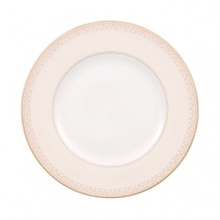 The Samarkand bone china collection by Villeroy & Boch combines stylish, exotic elements with timeless elegance. Precious golden bands and chains decorate this pure white bone china pattern. Warm ivory tones add a harmonious touch. Mix and match with the coordinating Mosaic-designed dinner plate for a look that is truly your own. The Samarkand bone china collection by Villeroy & Boch combines stylish, exotic elements with timeless elegance. Precious golden bands and chains decorate this pure white bone china pattern. Warm ivory tones add a harmonious touch. Mix and match with the coordinating Mosaic-designed dinner plate for a look that is truly your own.