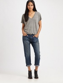 Natural rinse denim, lightly whiskered in a slouchy, borrowed-from-the-boys style.THE FITRelaxed fitRise, about 9Inseam, about 27THE DETAILSZip flyFive-pocket style90% cotton/6% polyester/4% elastaneMachine washMade in USA of imported fabricModel shown is 5'11 (180cm) wearing US size 4. Natural rinse denim, lightly whiskered in a slouchy, borrowed-from-the-boys style.THE FITRelaxed fitRise, about 9Inseam, about 27THE DETAILSZip flyFive-pocket style90% cotton/6% polyester/4% elastaneMachine washMade in USA of imported fabricModel shown is 5'11 (180cm) wearing US size 4.