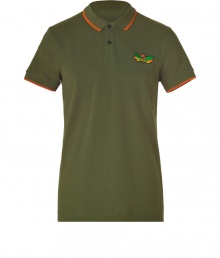 Work an iconic edge into your sporty casual looks with McQ Alexander McQueens crest detailed polo - Classic collar, short sleeves, partial button-placket, embroidered logo crest at chest, orange trim, slit sides - Modern slim fit - Wear with a hoodie, jeans and leather boots Work an iconic edge into your sporty casual looks with McQ Alexander McQueens crest detailed polo - Classic collar, short sleeves, partial button-placket, embroidered logo crest at chest, orange trim, slit sides - Modern slim fit - Wear with a hoodie, jeans and leather boots
