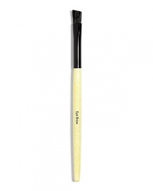 Angled brush head expertly shapes and defines natural-looking brows. Angled brush head expertly shapes and defines natural-looking brows.