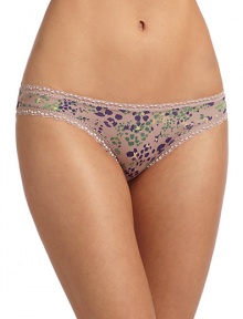 THE LOOKAllover floral printScalloped lace trimBack keyhole with bow accentTHE MATERIALPolyamide/elastane/cottonFully linedCARE & ORIGINHand washMade in Italy THE LOOKAllover floral printScalloped lace trimBack keyhole with bow accentTHE MATERIALPolyamide/elastane/cottonFully linedCARE & ORIGINHand washMade in Italy