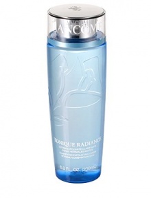 A luxurious balance of science and nature: reveal purified, pampered skin. This refreshing exfoliating toner with antioxidant white lotus and clarifying anise extract helps speed up cell turnover to improve skin tone, texture and clarity. Reveal newer, fresher-looking skin. Saturate cotton pad. Gently smooth over entire face and throat. For enhanced results, follow with your recommended Lancôme Power System. Dermatologist-tested for safety. 6.8 oz. A luxurious balance of science and nature: reveal purified, pampered skin. This refreshing exfoliating toner with antioxidant white lotus and clarifying anise extract helps speed up cell turnover to improve skin tone, texture and clarity. Reveal newer, fresher-looking skin. Saturate cotton pad. Gently smooth over entire face and throat. For enhanced results, follow with your recommended Lancôme Power System. Dermatologist-tested for safety. 6.8 oz.