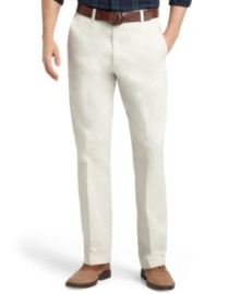 Versatile and classic, these straight-fit chino pants from Izod will become a staple of your weekly wardrobe. Versatile and classic, these straight-fit chino pants from Izod will become a staple of your weekly wardrobe.
