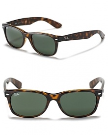 Ray-Ban's classic wayfarer gets a new look for summer with polarized lenses. Ray-Ban's classic wayfarer gets a new look for summer with polarized lenses.