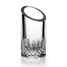 Lismore Essence is the next generation of Waterford's classic Lismore pattern, retaining its brilliance and clarity while incorporating a more slender, modern profile. Streamlined and sophisticated, the classic design featuring diamond and wedge cuts is an elegant desk accessory. Lismore Essence is the next generation of Waterford's classic Lismore pattern, retaining its brilliance and clarity while incorporating a more slender, modern profile. Streamlined and sophisticated, the classic design featuring diamond and wedge cuts is an elegant desk accessory.