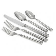 Fall in love with flatware that is slender and streamlined, yet luxuriously substantial to hold. Point d'Esprit features an elegantly articulated handle, embellished with texture borrowed from the exquisite tulle of Monique's bridal designs. Fall in love with flatware that is slender and streamlined, yet luxuriously substantial to hold. Point d'Esprit features an elegantly articulated handle, embellished with texture borrowed from the exquisite tulle of Monique's bridal designs.