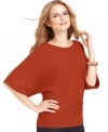 Make a statement in this ribbed sweater from Elementz - the dramatic silhouette looks so modern paired with skinny jeans!