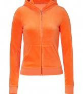 Kick-start your new season off-duty look with Juicy Coutures eye-catching orange velour hoodie - Hooded, front zip closure, long sleeves, split kangaroo pocket - Slim fit - Pair with matching pants, favorite jeans, or mini-skirts