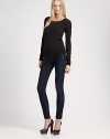 Your favorite dark-wash skinnies with intricate contrast stitching and a medium rise. THE FITMedium rise, about 7Inseam, about 30THE DETAILSZip flyFive-pocket style98% cotton/2% elastaneMachine washMade in USA of imported fabricModel shown is 5'9 (175cm) wearing US size 4.