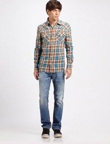 Signature style elements with western-inspired contrast topstitch and authentic fading and whiskering, completed in a classic straight-fit.Five-pocket styleZip flyBack flap pocketsInseam, about 32CottonMachine washMade in USA Signature style elements with western-inspired contrast topstitch and authentic fading and whiskering, completed in a classic straight-fit.Five-pocket styleZip flyBack flap pocketsInseam, about 32CottonMachine washMade in USA