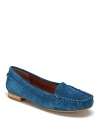 Blue suede enlivens a streamlined driving moc perfect to pair with denim.