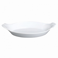 Assortment of Apilco's white bakeware and serveware items present a dual feeling of both tradition and modernity, since 1826. The zero-porosity, high quality porcelain used by Apilco does not flake or crack and offers good resistance to mechanical or thermal shocks. Assortment of Apilco's white bakeware and serveware items present a dual feeling of both tradition and modernity, since 1826. The zero-porosity, high quality porcelain used by Apilco does not flake or crack and offers good resistance to mechanical or thermal shocks.