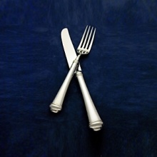Classic styling and exceptional craftsmanship give this pattern an enduring appeal. Reminiscent of antique flatware, Allora features a generously proportioned hollow handle, capped with a double tiered accent. In 18/10 stainless steel. Classic styling and exceptional craftsmanship give this pattern an enduring appeal. Reminiscent of antique flatware, Allora features a generously proportioned hollow handle, capped with a double tiered accent. In 18/10 stainless steel.