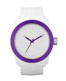 High impact is your style. Watch by Diesel crafted of white faux link texture silicone bracelet and round white plastic case with purple aluminum bezel. Matte white dial features stick indices, minute track, large numerals at two, three and four o'clock, logo and three purple hands. Quartz movement. Water resistant to 30 meters. Two-year limited warranty.