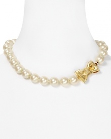A perfectly presentable take on pearls, kate spade new york's bow-bedecked strand wraps up everyday looks in classic fashion. A perfectly presentable take on pearls, kate spade new york's bow-bedecked strand wraps up everyday looks in classic fashion.