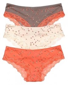 A pretty floral print hipster with delicate floral lace trim and scalloped edge trim. A pretty floral print hipster with delicate floral lace trim and scalloped edge trim.