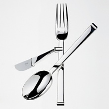 In this silver-plate flatware pattern, ultra-contemporary lines wed the extreme strictness of the straight line to the softness of the curve. In this silver-plate flatware pattern, ultra-contemporary lines wed the extreme strictness of the straight line to the softness of the curve.
