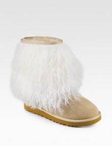 It's all about the soft, sheepskin cuff in this new suede style.Shaft, 5 Leg circumference, 14½ Suede and shearling upper Pull-on style Shearling lining Padded insole Rubber sole ImportedOUR FIT MODEL RECOMMENDS ordering true whole size; ½ sizes should order the next whole size up. It's all about the soft, sheepskin cuff in this new suede style.Shaft, 5 Leg circumference, 14½ Suede and shearling upper Pull-on style Shearling lining Padded insole Rubber sole ImportedOUR FIT MODEL RECOMMENDS ordering true whole size; ½ sizes should order the next whole size up.