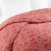 The waving undersea-style motif on a vivid coral background infuses this DIANE von FURSTENBERG king duvet cover with poppy modernity. The waving undersea-style motif on a vivid coral background infuses this DIANE von FURSTENBERG king duvet cover with poppy modernity.