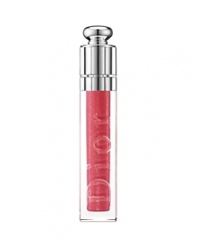 Dior introduces Dior Addict Ultra-Gloss Reflect, a high-tech, high-fashion innovation. It is the ultimate weapon of seduction with its dazzling shine and vibrant colours.These shades will add a high-fashion touch and head-turning glamour to every outfit, every occasion. 