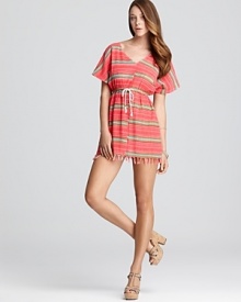 This vibrantly striped Element dress will take you from tropical getaways to local fêtes in easy, breezy summer style. This vibrantly striped Element dress will take you from tropical getaways to local fêtes in easy, breezy summer style.