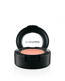 Highly-pigmented powder. Applies evenly, blends well. Highly-pigmented powder. Applies evenly, blends well.