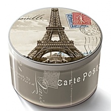 Glass candle is 2.25 high, 9 ounces. Candle emits the Currant and Cassis scent. Approximate candle burn time is up to 40 hours. Glass candle is 2.25 high, 9 ounces. Candle emits the Currant and Cassis scent. Approximate candle burn time is up to 40 hours.