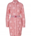 Put a sartorial spin on workwear in Marc by Marc Jacobs allover printed shirtdress - Classic collar, long sleeves, buttoned cuffs, hidden front button panel, modern pleat detailing on back, belted waistline - Tailored fit - Wear with bright flats and a leather carryall tote