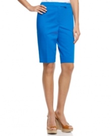 Add a preppy punch to your wardrobe with Jones New York Signature's Bermuda shorts in a splashy color! Rendered from a crisp cotton blend, they offer a flattering fit and all-day comfort, too! Add a preppy punch to your wardrobe with Jones New York Signature's Bermuda shorts in a splashy color! Rendered from a crisp cotton blend, they offer a flattering fit and all-day comfort, too!
