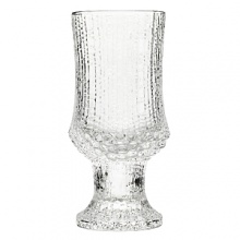 Each piece of Tapio Wirkkala's Ultima Thule barware collection features a sophisticated, intriguing pattern that evolved organically during production as the glass burned the surface of the wooden molds. Though the Ultima Thule collection contributed to Iittala's international breakthrough in the 1960s, it continues to look as modern today as it did then. Each piece of Tapio Wirkkala's Ultima Thule barware collection features a sophisticated, intriguing pattern that evolved organically during production as the glass burned the surface of the wooden molds. Though the Ultima Thule collection contributed to Iittala's international breakthrough in the 1960s, it continues to look as modern today as it did then.