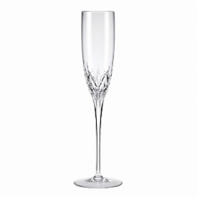 Willow Glen stemware is made of beautifully cut crystal and comes with the Lenox lifetime guarantee. Willow Glen stemware is made of beautifully cut crystal and comes with the Lenox lifetime guarantee.